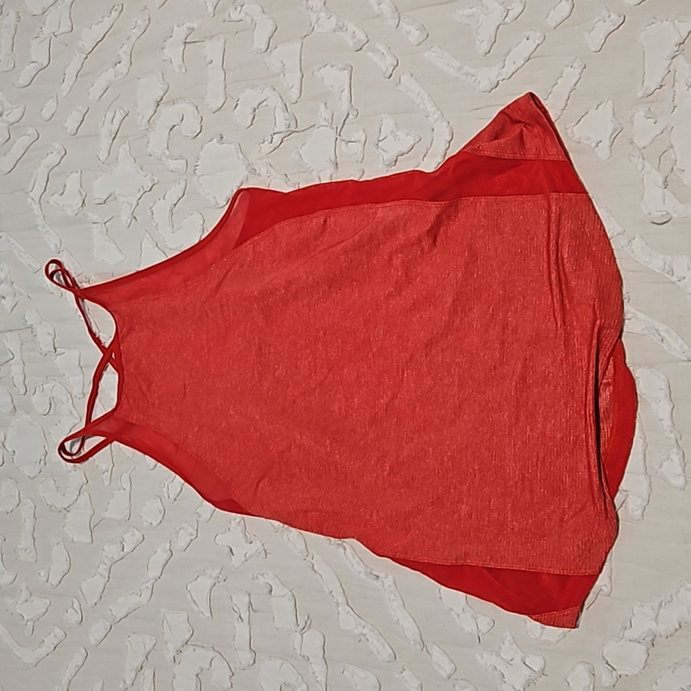 Lululemon tank top